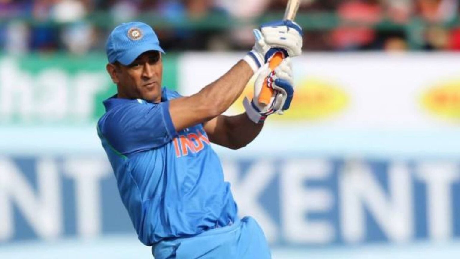 Dhoni